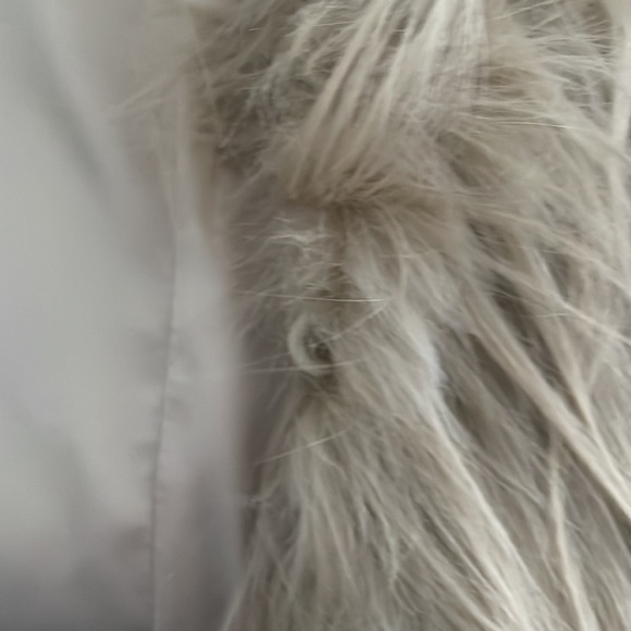 Dolce Cabo Faux Fur Women Vest Size Medium - Picture 8 of 8